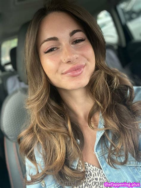 Free lucycloud (12) Porn Videos .